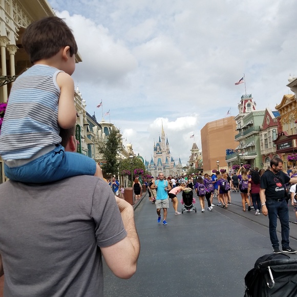 Meet your Posher, Wendy - Picture 3 of 5